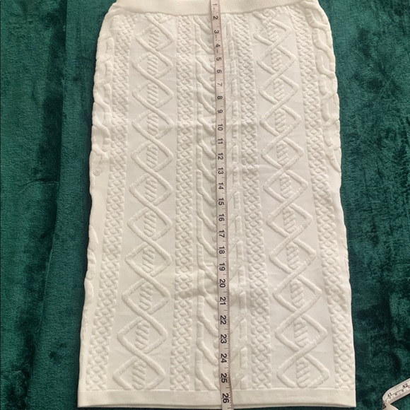 ASOS Ivory Cable Knit Pencil Skirt - Picture 14 of 14